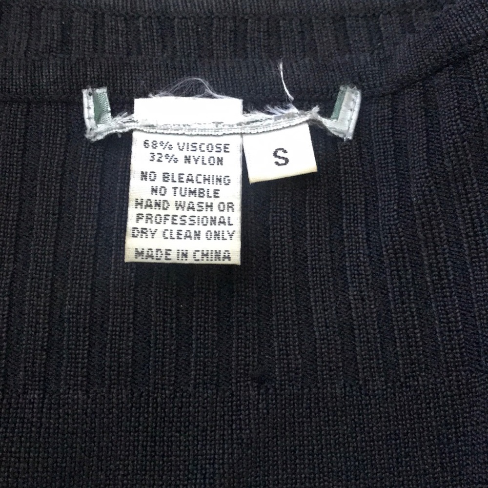 Black designer viscose top - Picture 9 of 9